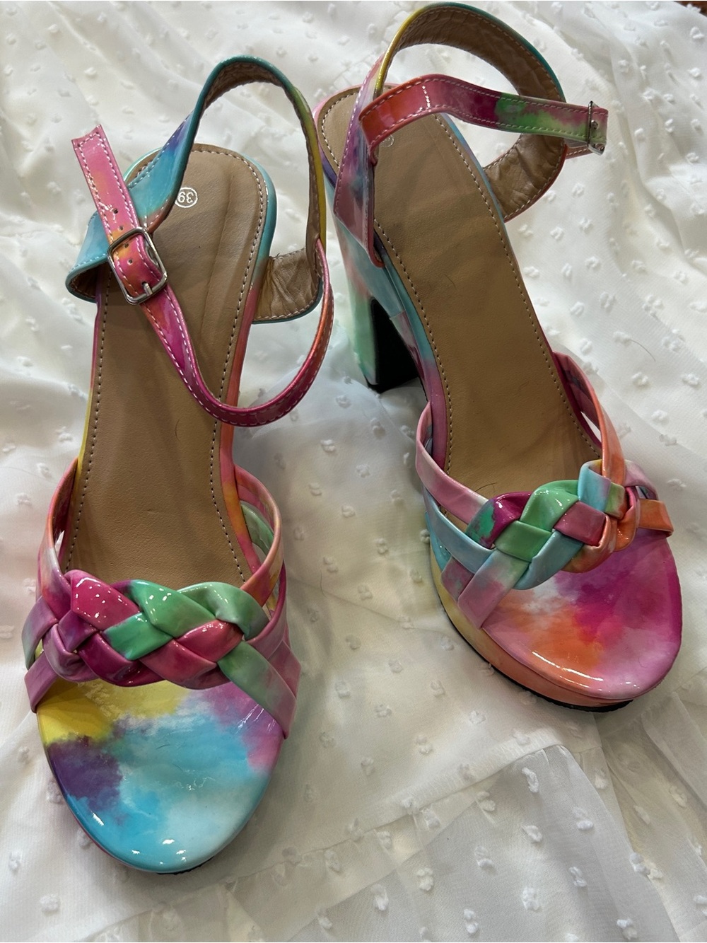 Colorful Braided Patent Block Heel Sandals - Multicolor